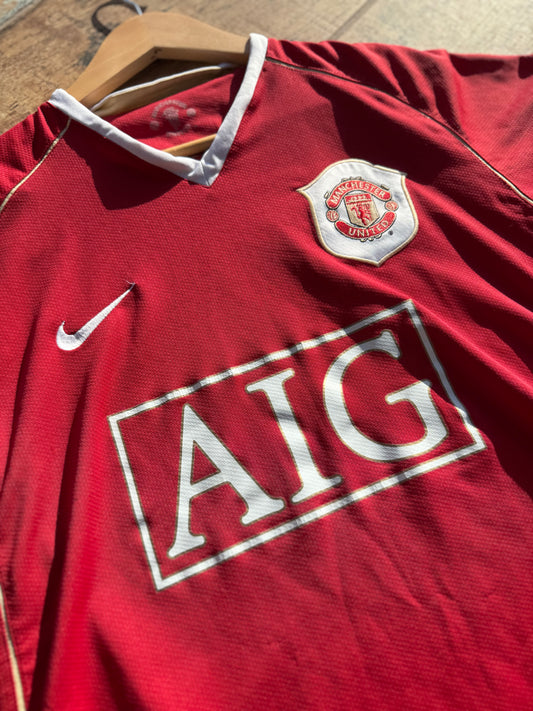 Manchester United Home Jersey 2006/07 Size M