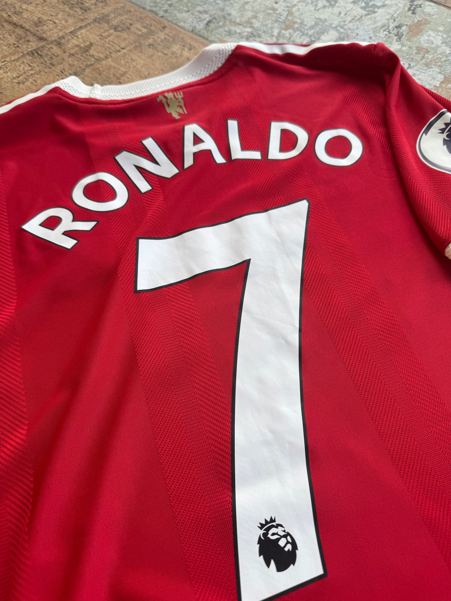 Manchester United 21/22 Ronaldo Size M
