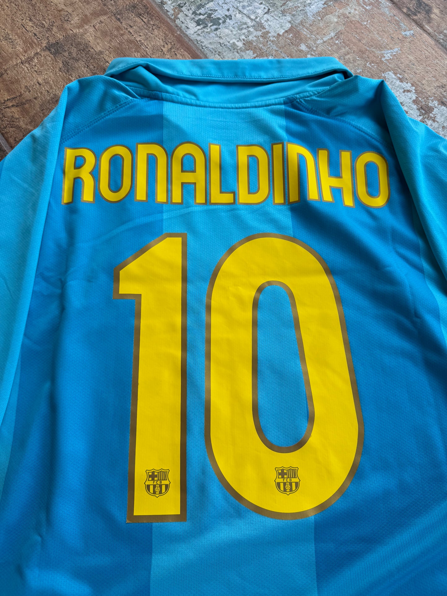 Nike Barcelona 2007/08 Away Soccer Jersey Ronaldinho XL