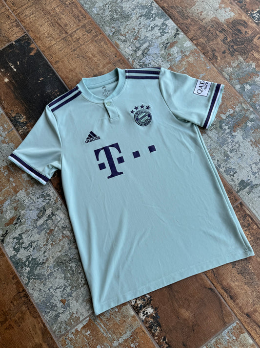 FC Bayern Munich Away 2018/19 – Size M
