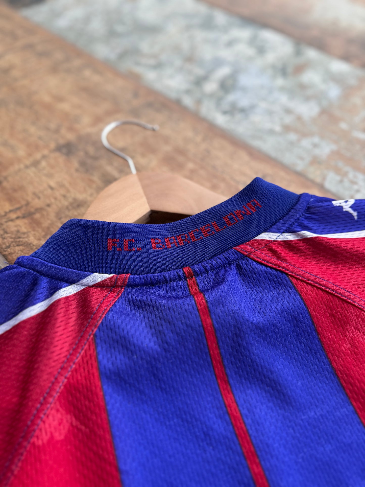 Barcelona Home Jersey 1997/98 Size M