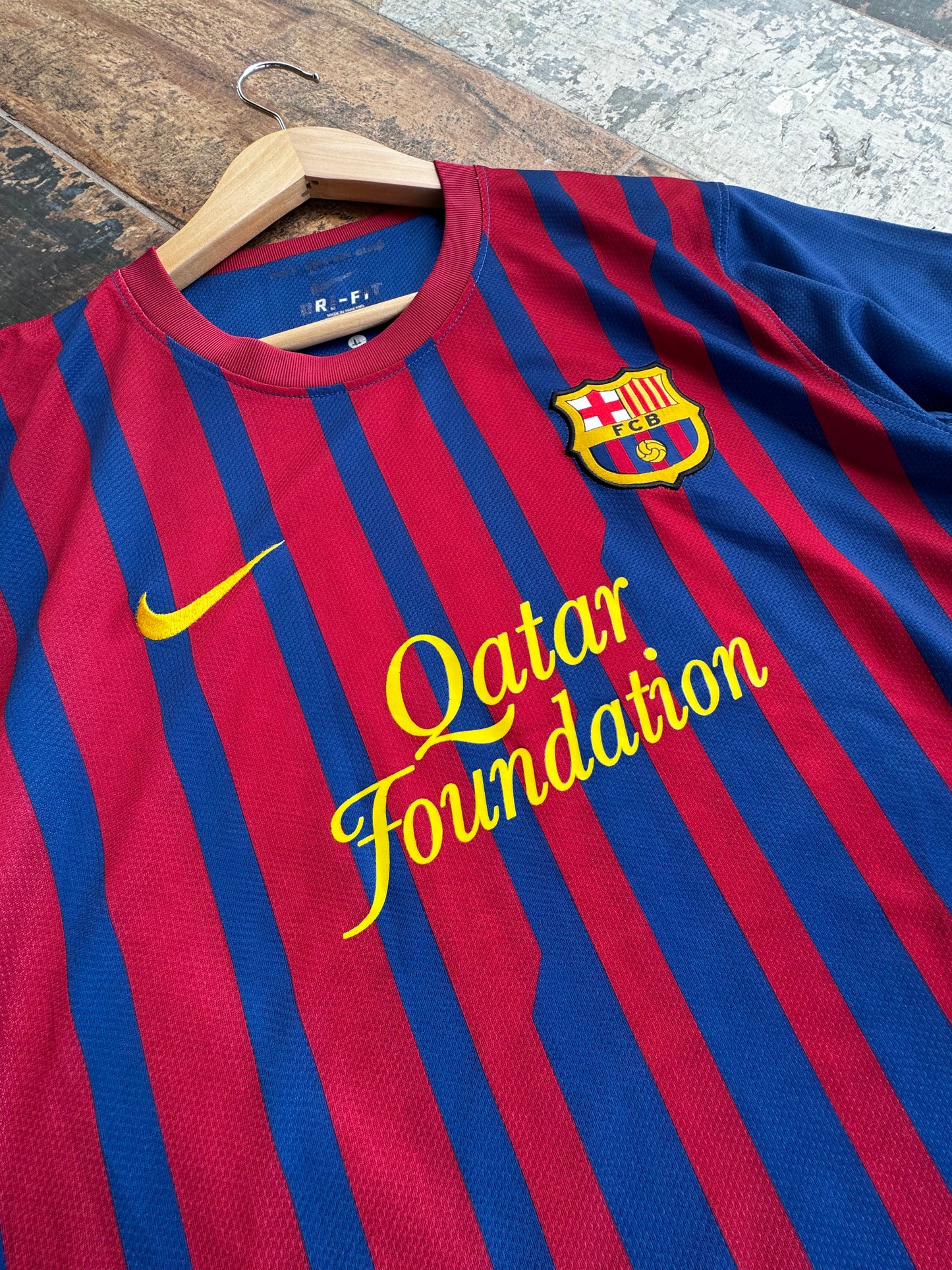 Barcelona Home 2011/12 Size L