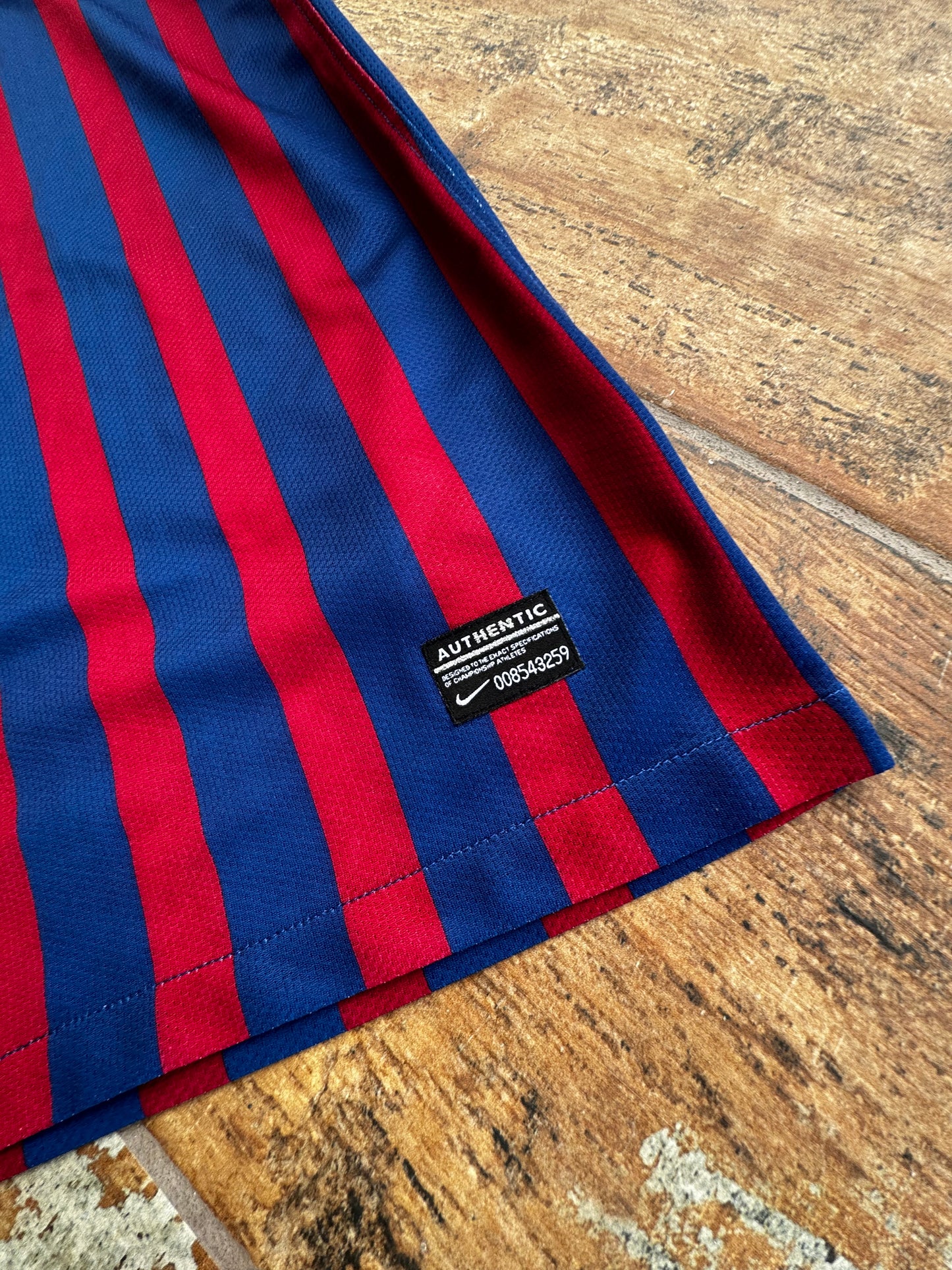 Barcelona Home 2011/12 Size L