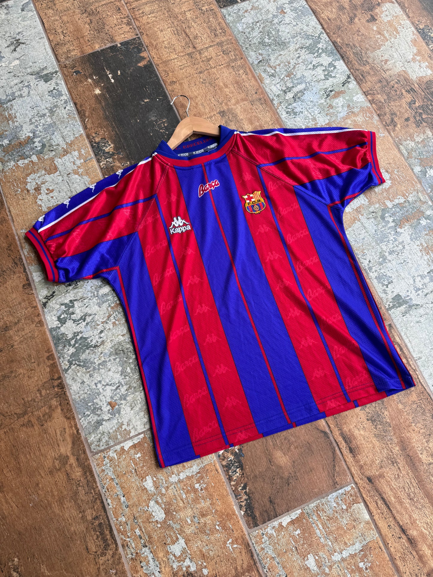 Barcelona Home Jersey 1997/98 Size M