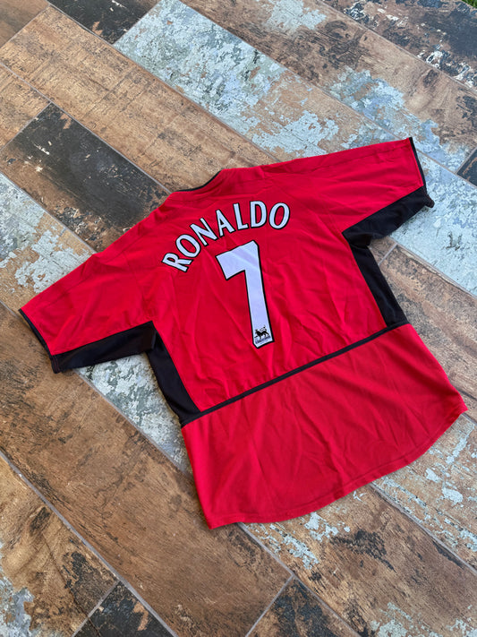 Manchester United 2003/04 home Ronaldo L