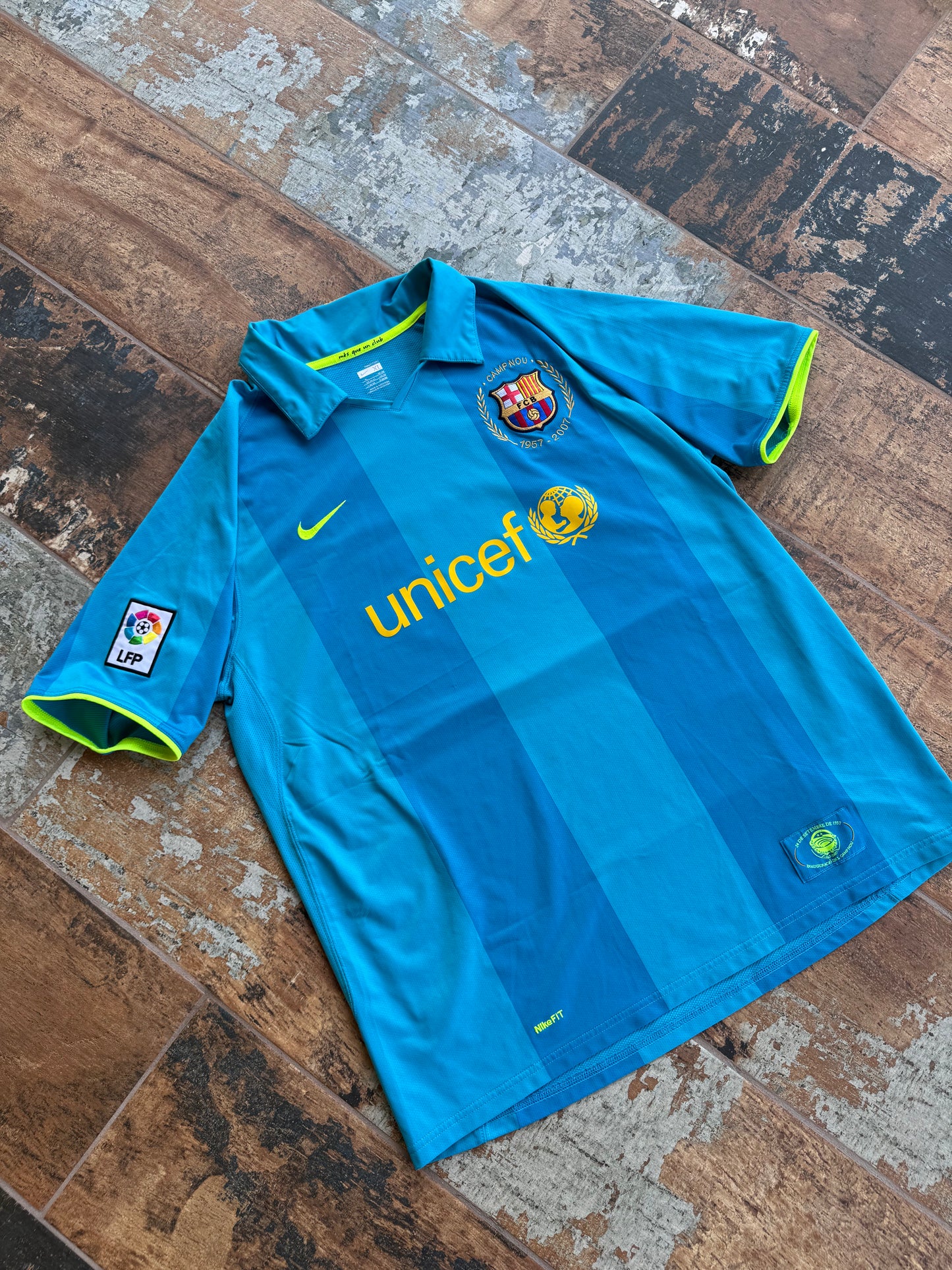 Nike Barcelona 2007/08 Away Soccer Jersey Ronaldinho XL